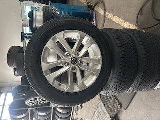 jante-dacia-duster-3-nissan-anvelope-iarna-gripmax-noi-215-65-17