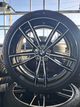 jante-bmw-seria-3-m-g20-g21-g22-anvelope-iarna-pirelli-225-40-19