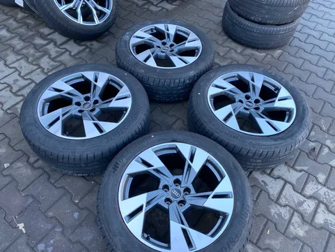 jante-audi-a8-e-tron-anvelope-vara-265-40-20-goodyear
